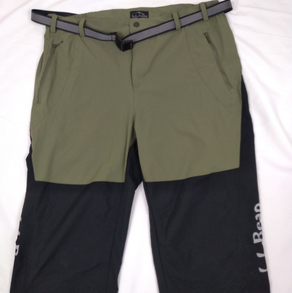 L.l. bean hiking capris with belt size 2XL